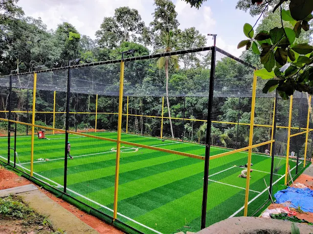 Club 07 Football & Cricket Turf