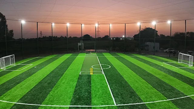 Play 360 Football cricket