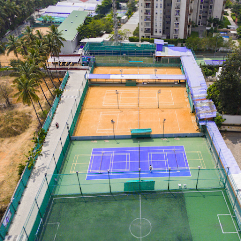 DHI SPORTS