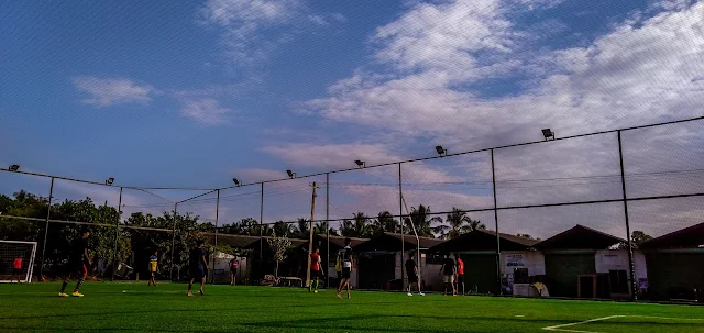 5's club international football court