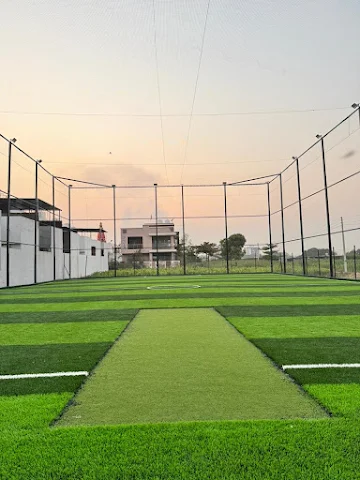 Turf photo 3