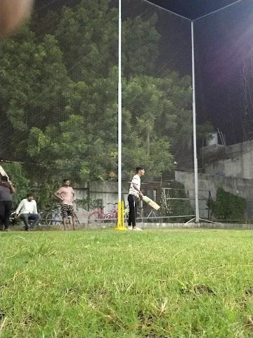 Dwarkesh Box Cricket