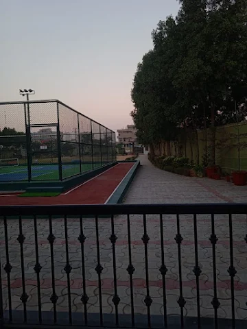 Turf photo 5