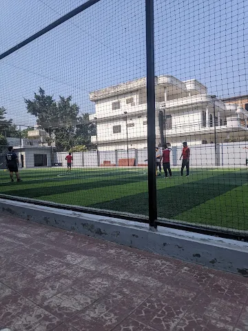 Turf photo 3