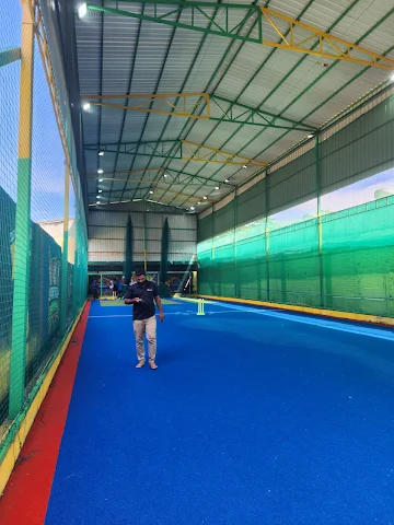 Sportsloop - The Cricket Turf