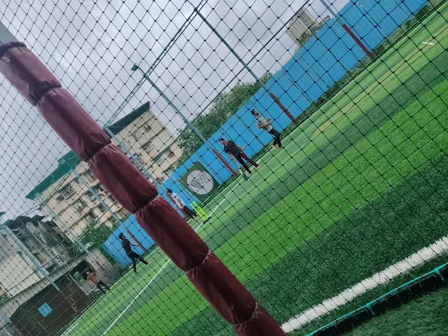 Mid Town Turf Dombivli