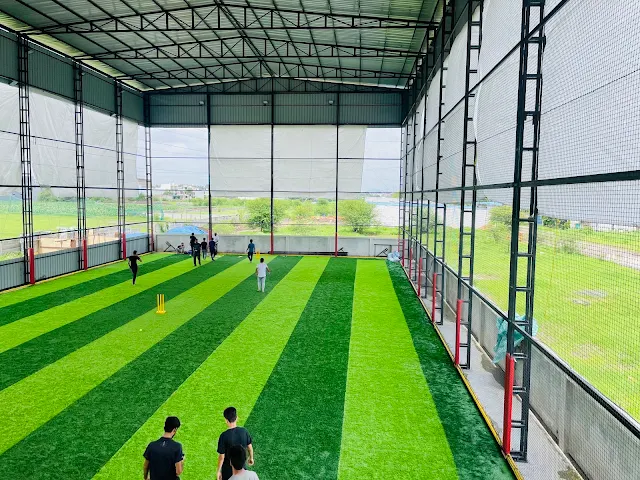 Flick - Turf & Cafe