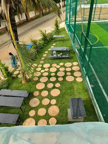 Turf photo 3